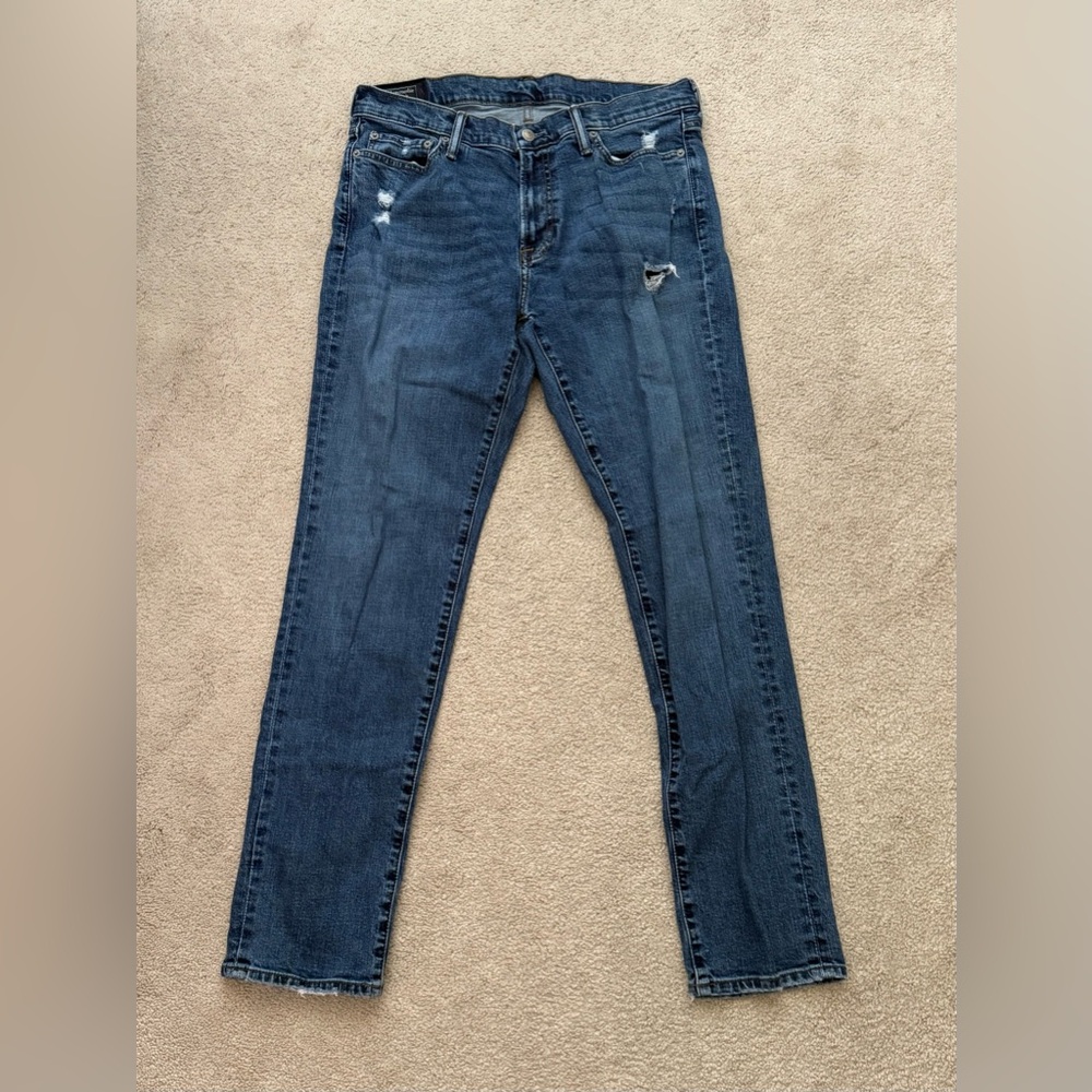 Abercrombie & Fitch Athletic Skinny Jeans
